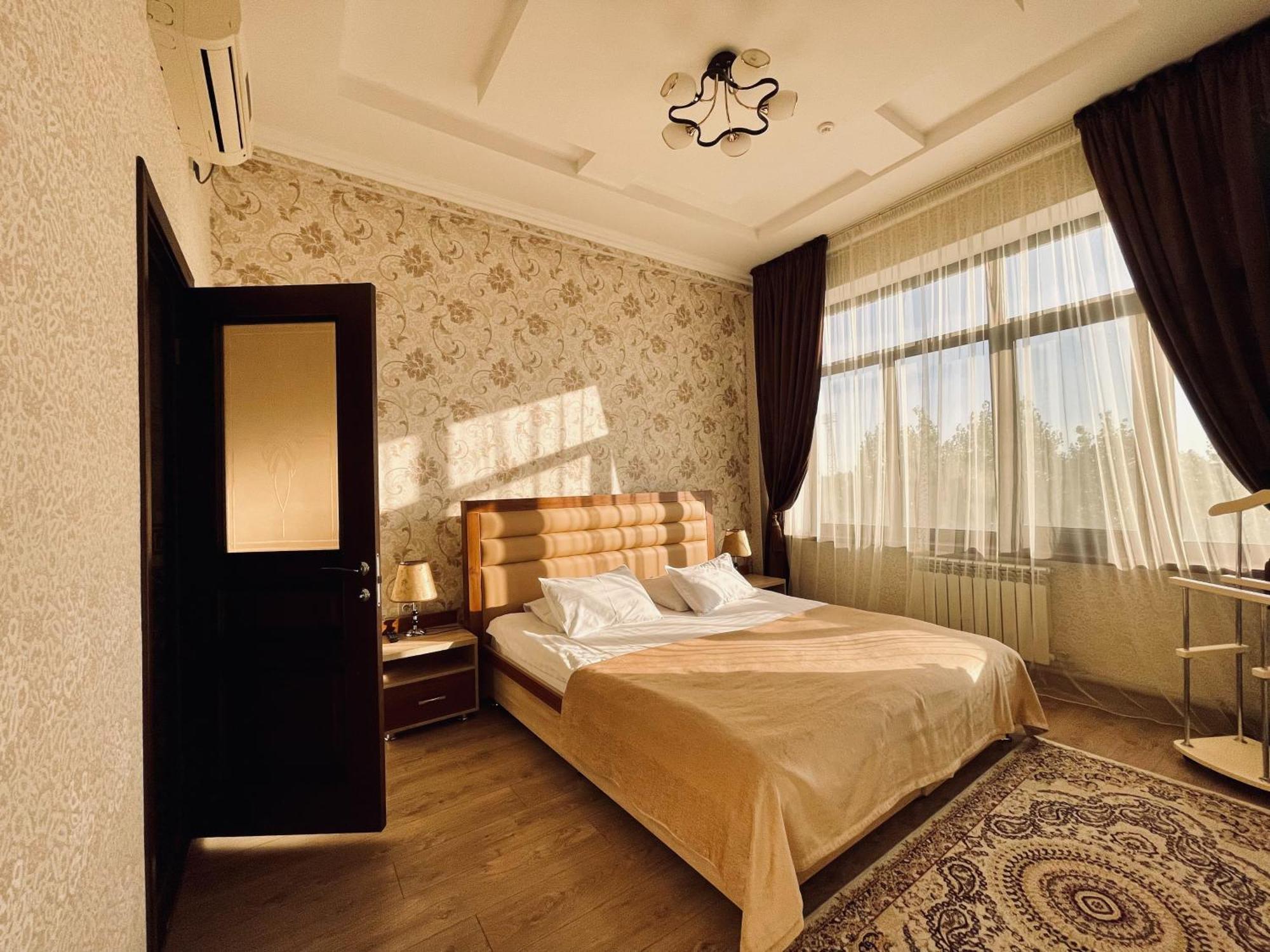 Dostyk Hotell Kyzylorda Eksteriør bilde
