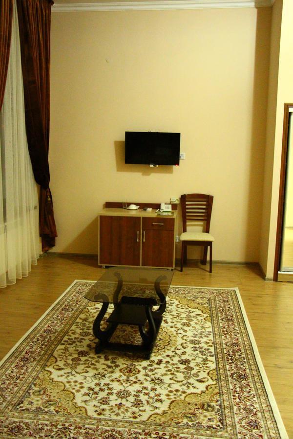 Dostyk Hotell Kyzylorda Eksteriør bilde
